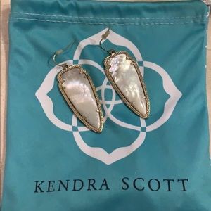 Kendra Scott ivory and gold earrings